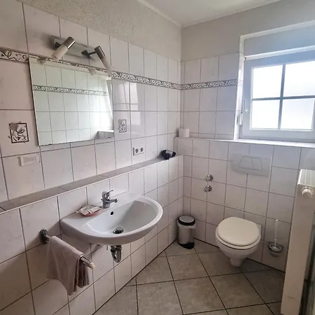 Zur Turmstube Hotel *