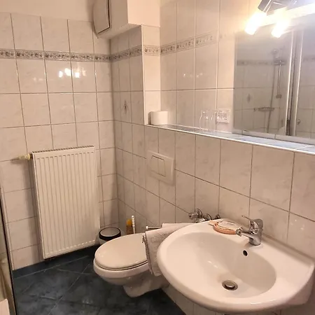 Zur Turmstube ホテル