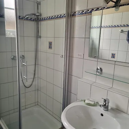 ホテル Zur Turmstube *