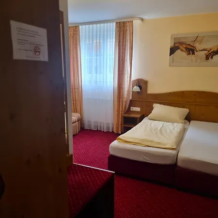 Hotel Zur Turmstube Dossenheim