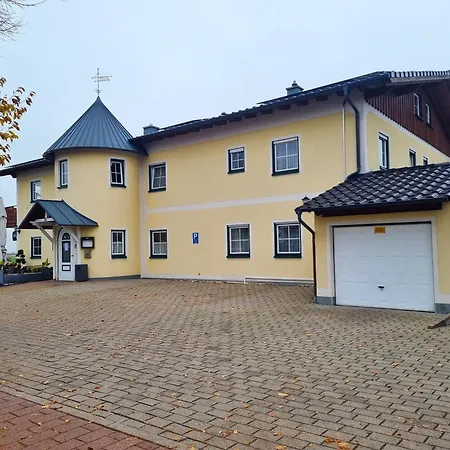 Zur Turmstube * Dossenheim