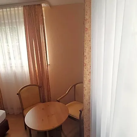 Zur Turmstube * Dossenheim