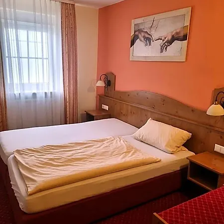 Zur Turmstube Hotel