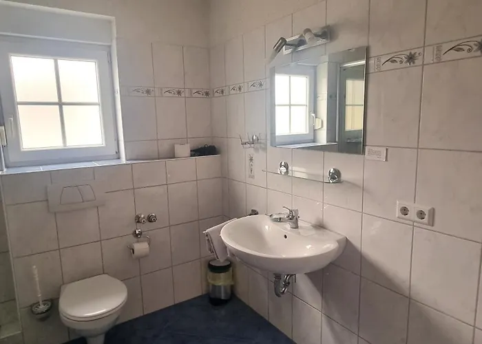 Zur Turmstube Hotel *