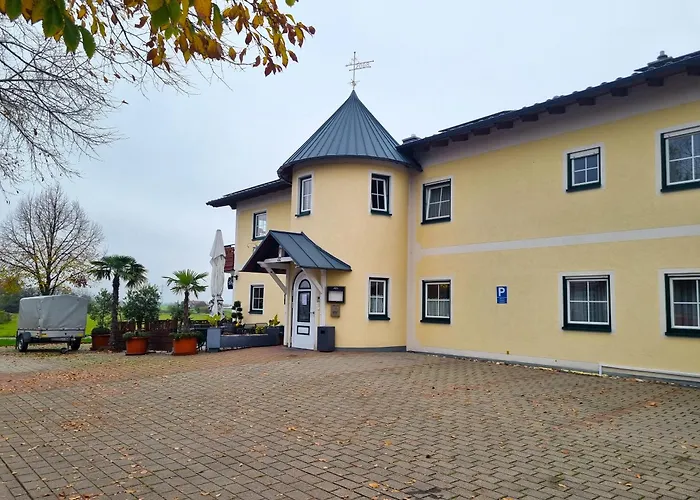 Zur Turmstube Hotel Dossenheim